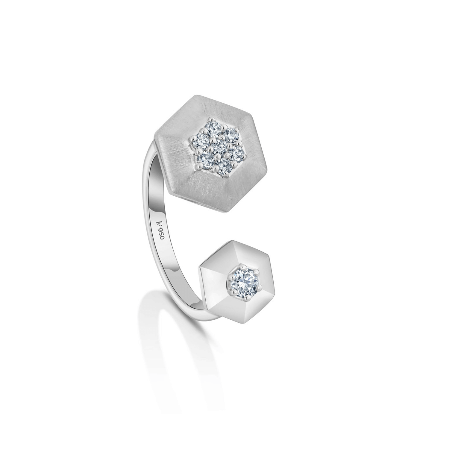 Robert Platinum Ring For Men | Timeless Diamond Rings | CaratLane
