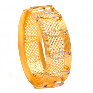 Dazzling Gold Bangles for Women A101378