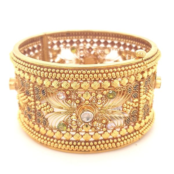 Antique Gold Bracelets 638