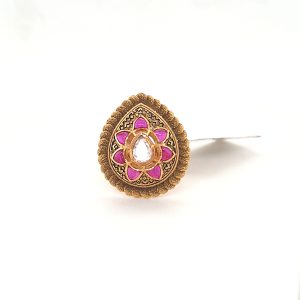GOLD COCKTAIL RING WITH KUNDAN 950