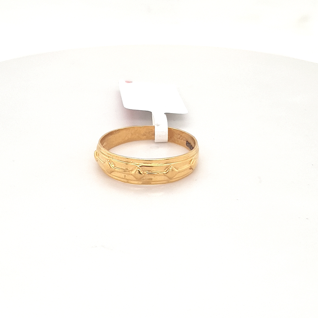 Order Men's Ring Captivating Fancy 8 mm 585 White Gold | GLAMIRA.in