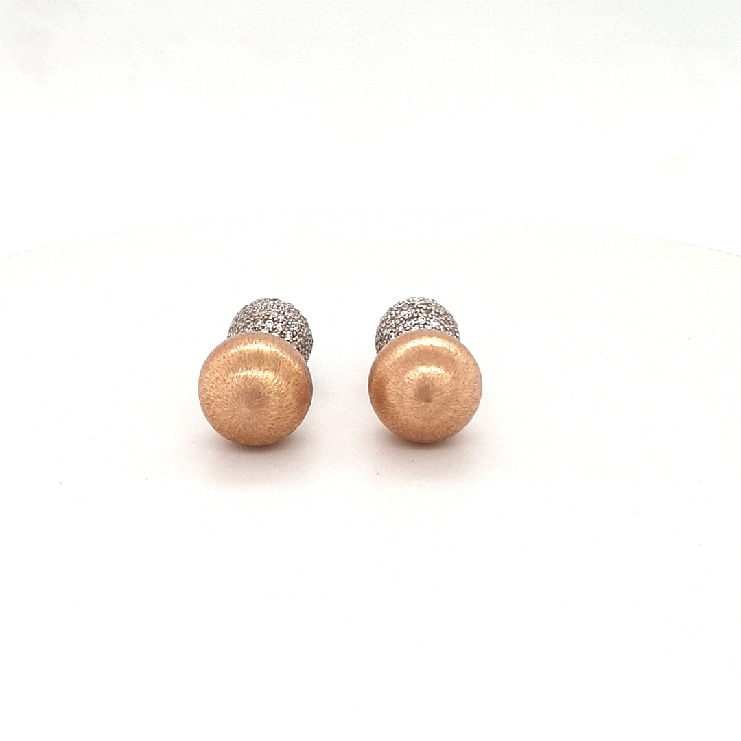 9ct Two Tone, 3.5mm Diamond-cut Side Hoop Earrings | Stewart Dawsons